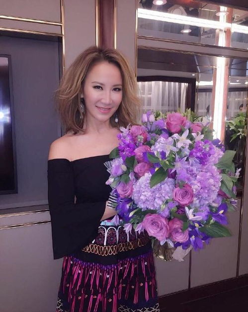 李玟50岁冥诞现场_李玟50岁冥诞现场，母亲情绪激动二姐哽咽致辞，遗作正式上线