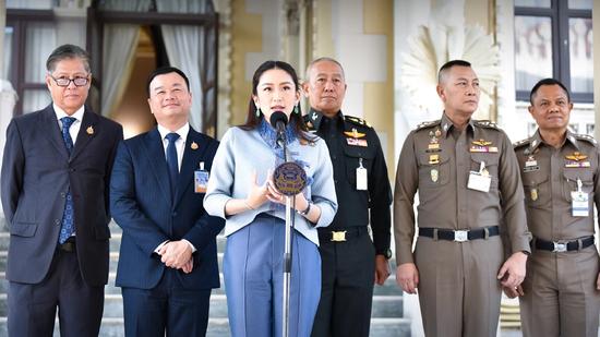 泰总理称中国游客有危险系谣言_泰国总理：网上流传的所谓中国游客在泰或面临危险的谣言是错误的